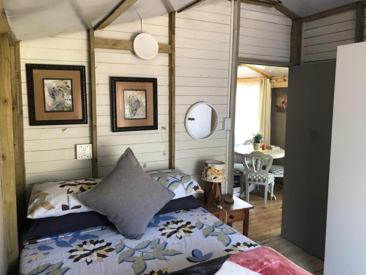 Rustic Cabin Sleepover Underberg Buitenkant foto